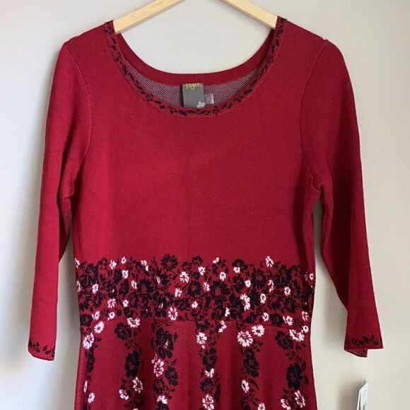 Taylor Women’s Sz L Scoop Neck Floral Fit & Flare Sweater Dress - Picture 14 of 14